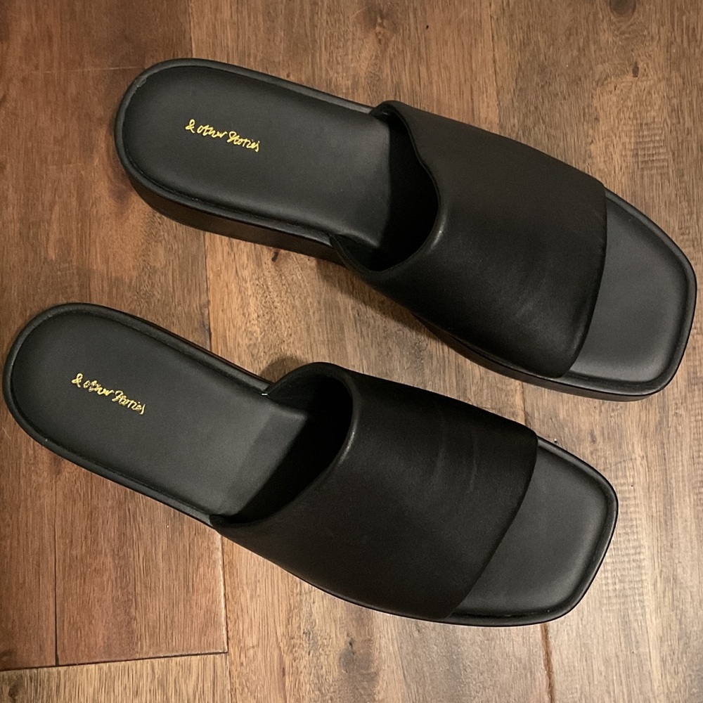 & Other Stories Black Slide Sandals